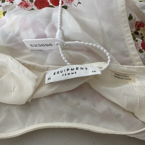 EQUIPMENT FEMME Silk Reagan Hydrangea Floral Print Blouse X-Small Coquette - Picture 5 of 7